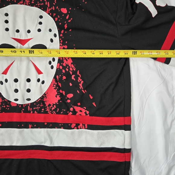 Friday The 13th Jason Voorhees Horror Black Hockey #13 Jersey Men’s Size XL - Picture 4 of 13
